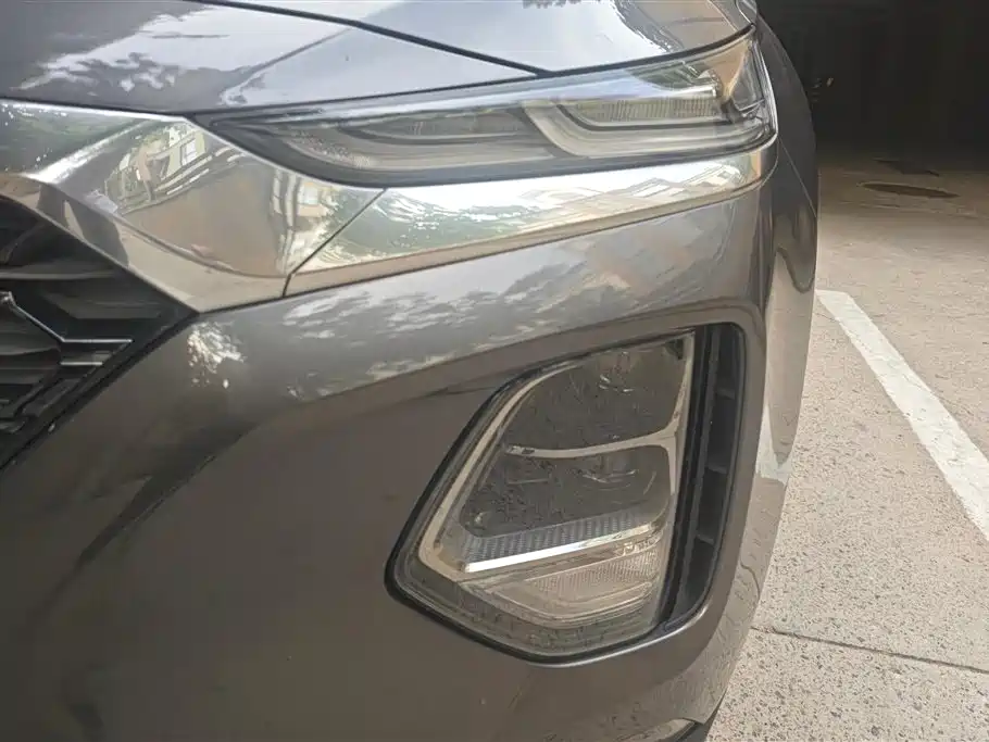 Hyundai Santa Fe 2019 Model 380 TGDi GLS Automatic 2WD Luxury Version China V фото 5