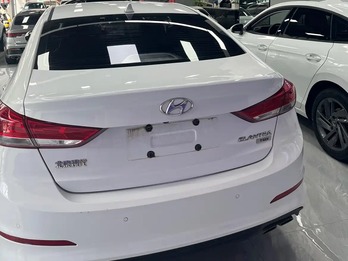 Hyundai Elantra 2020 1.4T DCT Dynamic·Vitality фото 3