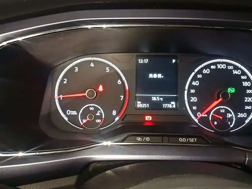 Volkswagen T-Cross 2019 1.5L Automatic Comfort Edition фото 12