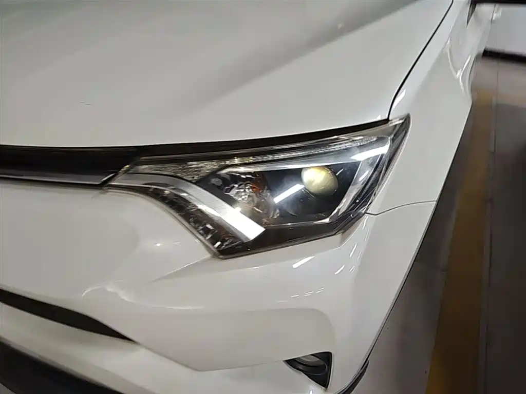 Toyota RAV4 Rongfang 2019 2.0L CVT 2WD Pioneer Version China V фото 24