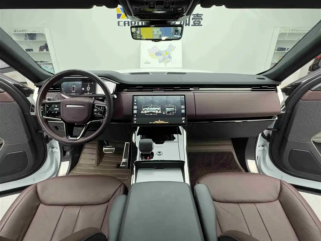Land Rover Range Rover Sport 2025 400PS Dynamic SE фото 11