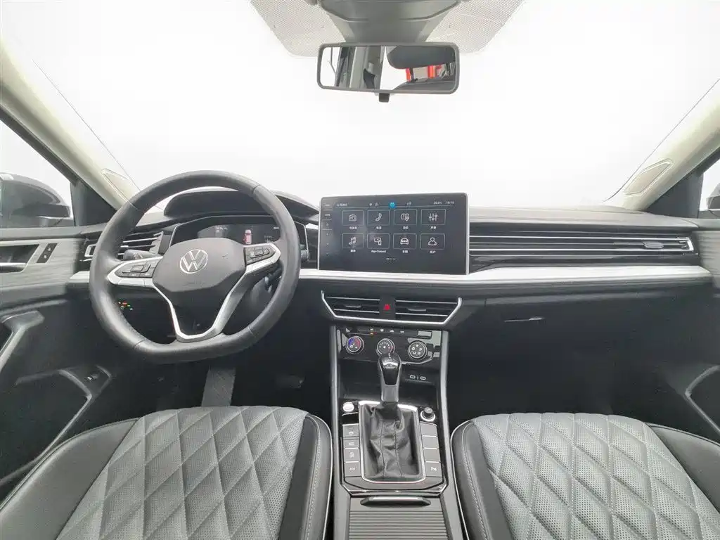 Volkswagen Sagitar 2023 300TSI DSG Surpassing Edition фото 5