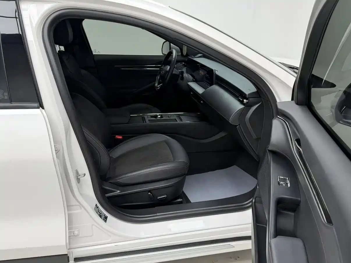 Photo 10 - Ford Mondeo