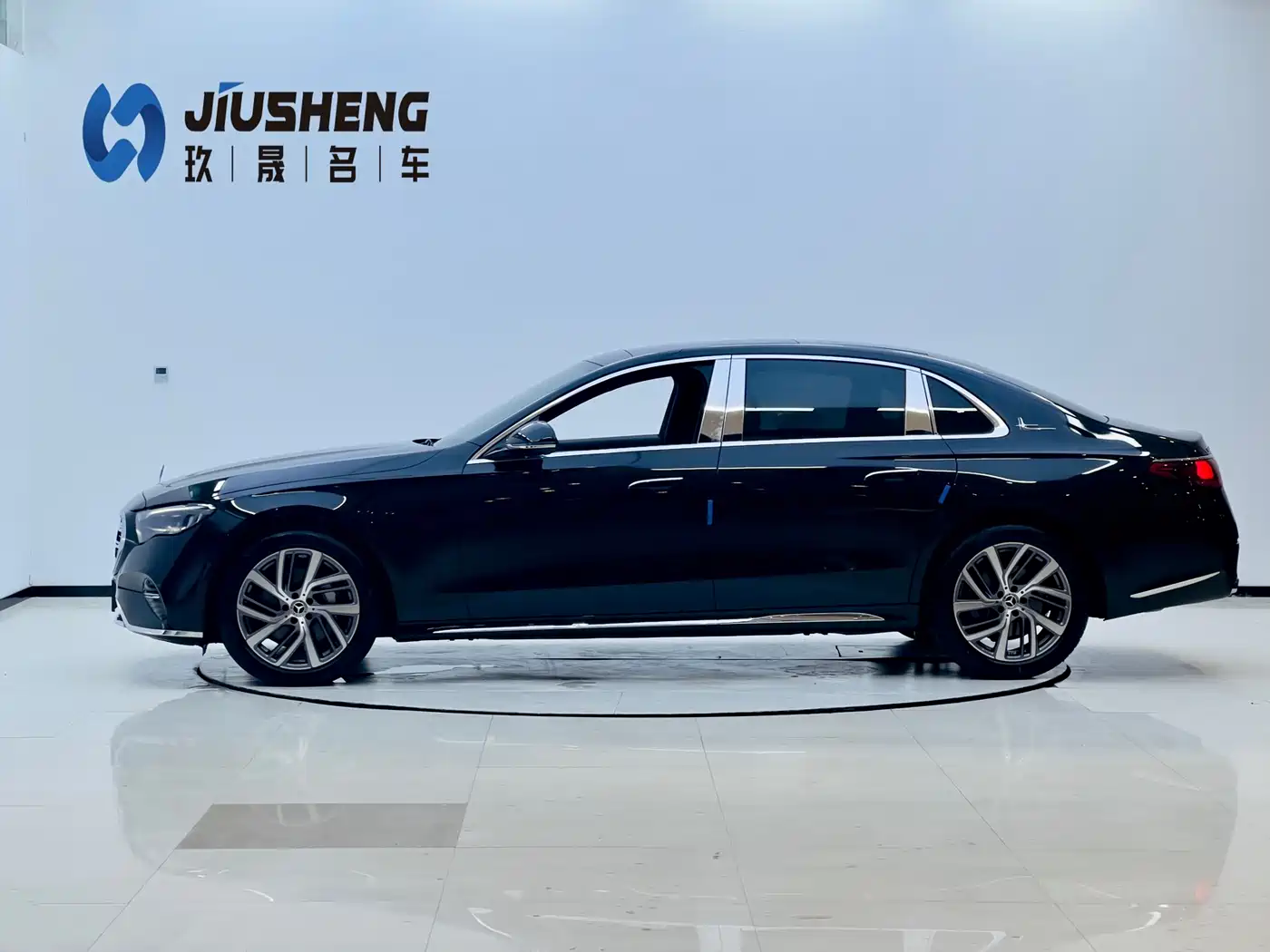 Mercedes-Benz E-Class 2025 Facelift E 300 L Fashion фото 3