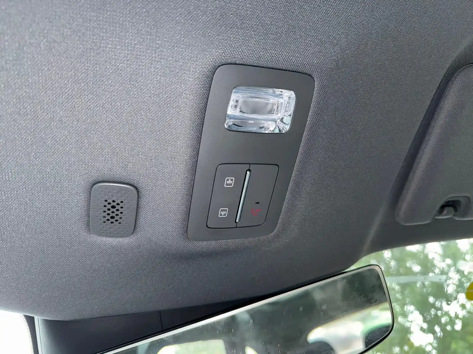 صورة 14 - Shangjie SUV