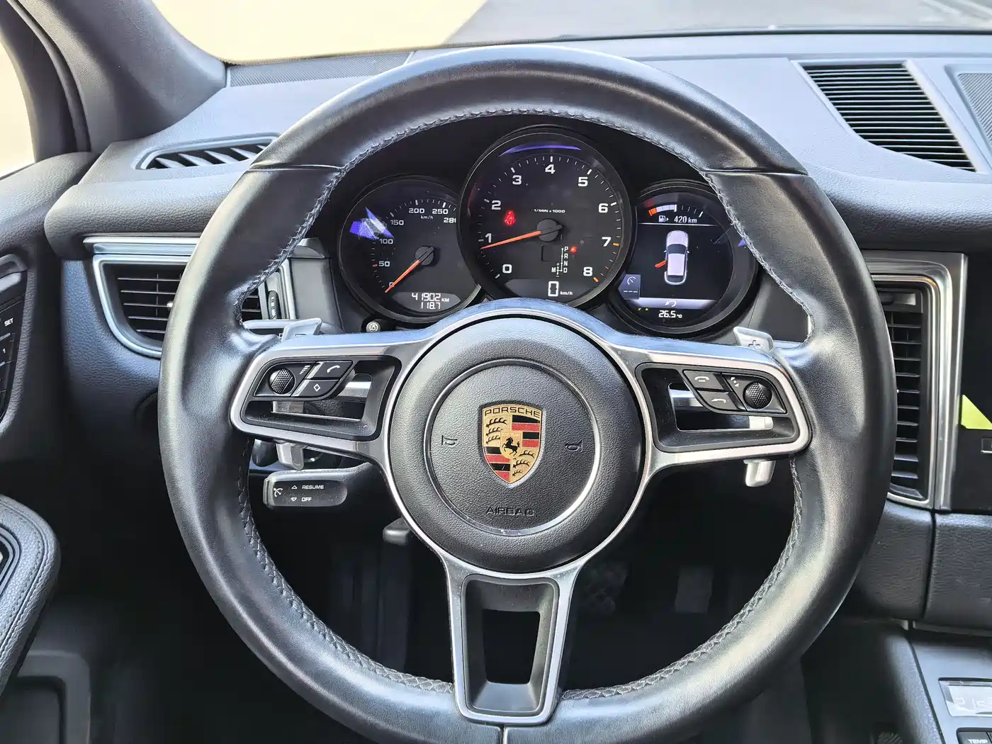 Porsche Macan 2018 Macan 2.0T фото 12