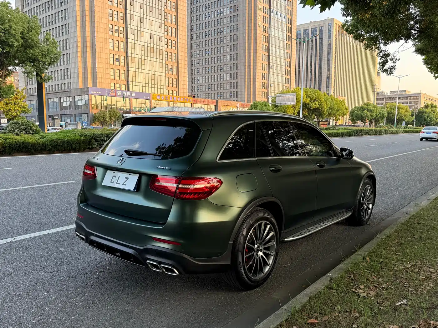 Mercedes-Benz GLC 2017 GLC 300 4MATIC Dynamic фото 11