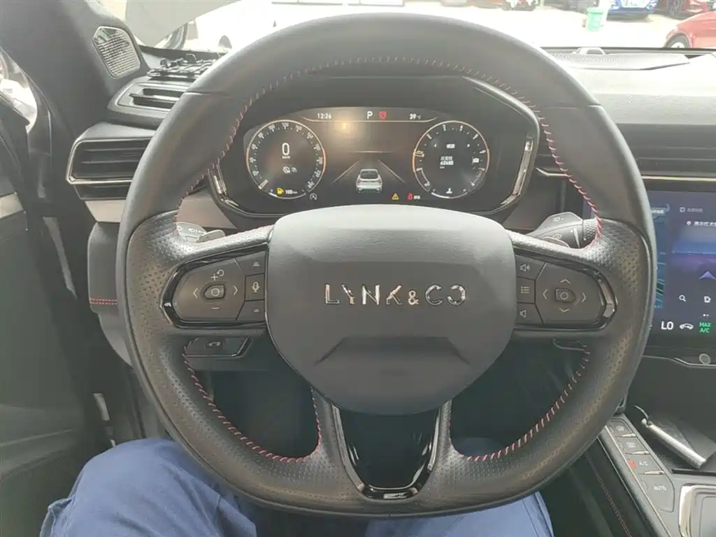 Lynk & Co 05 2022 2.0TD 4WD Power Halo фото 11