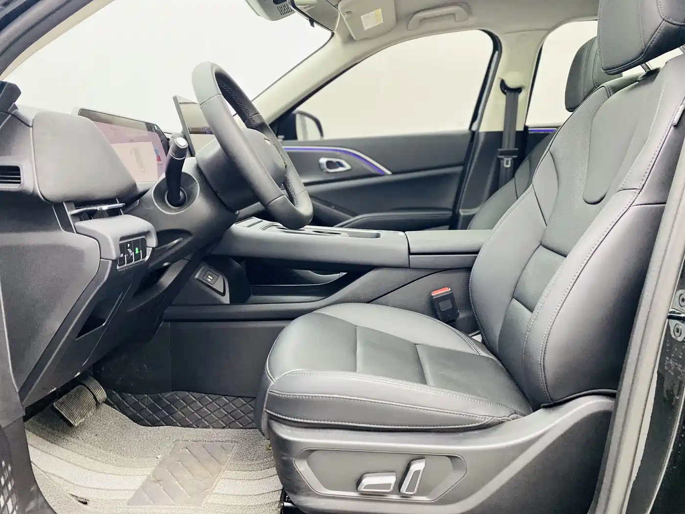 Haval H6L 2026 2.0T Standard Model фото 13