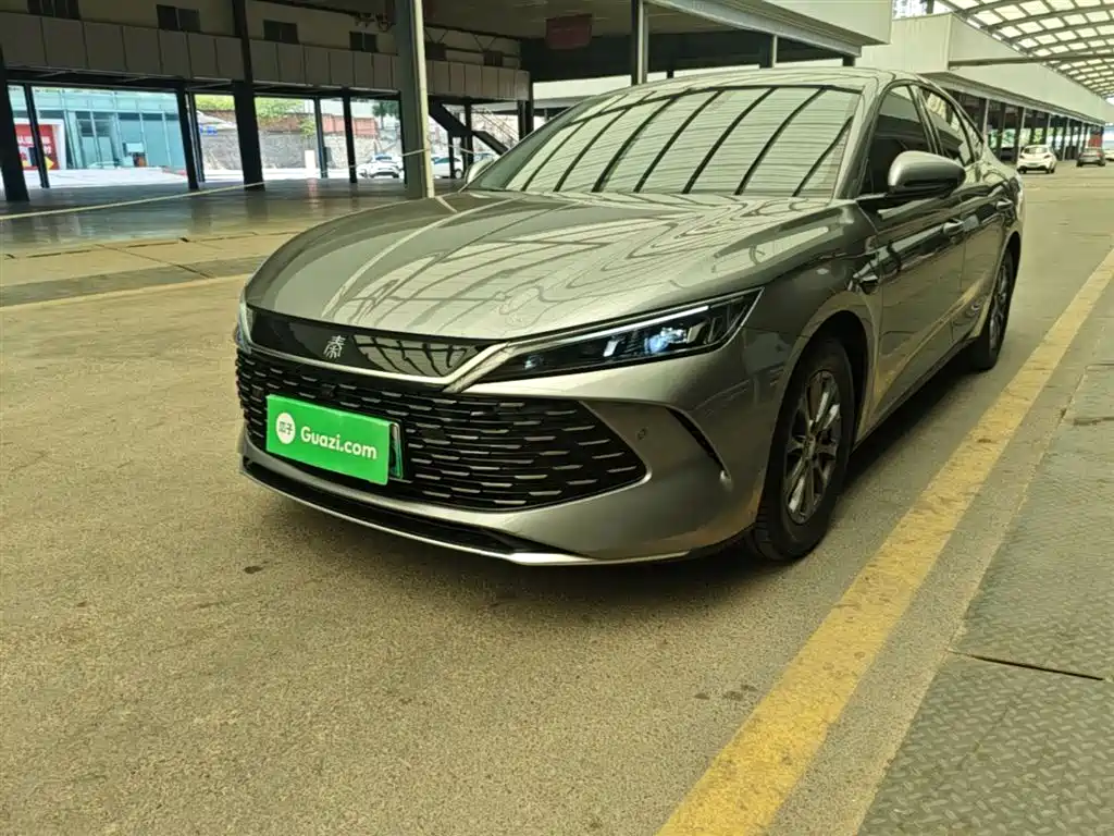 BYD Qin L 2025 DM-i Smart Drive Edition 80KM Leading фото 24