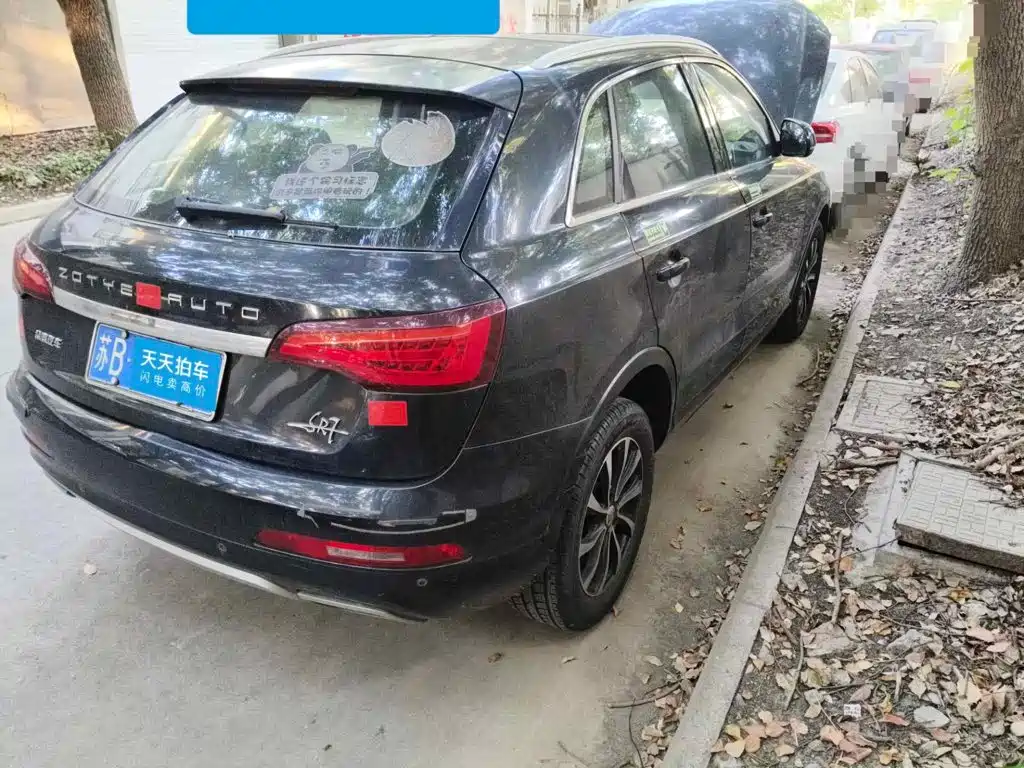Zotye SR7 2016 2016 1.5T CVT Magic Cube Heart Edition China V