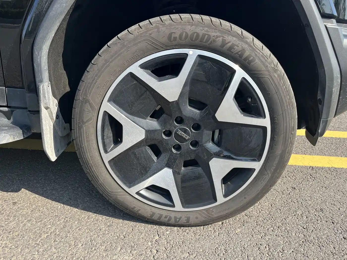 iCAR V27 2026 2026 200KM AWD Falcon 500