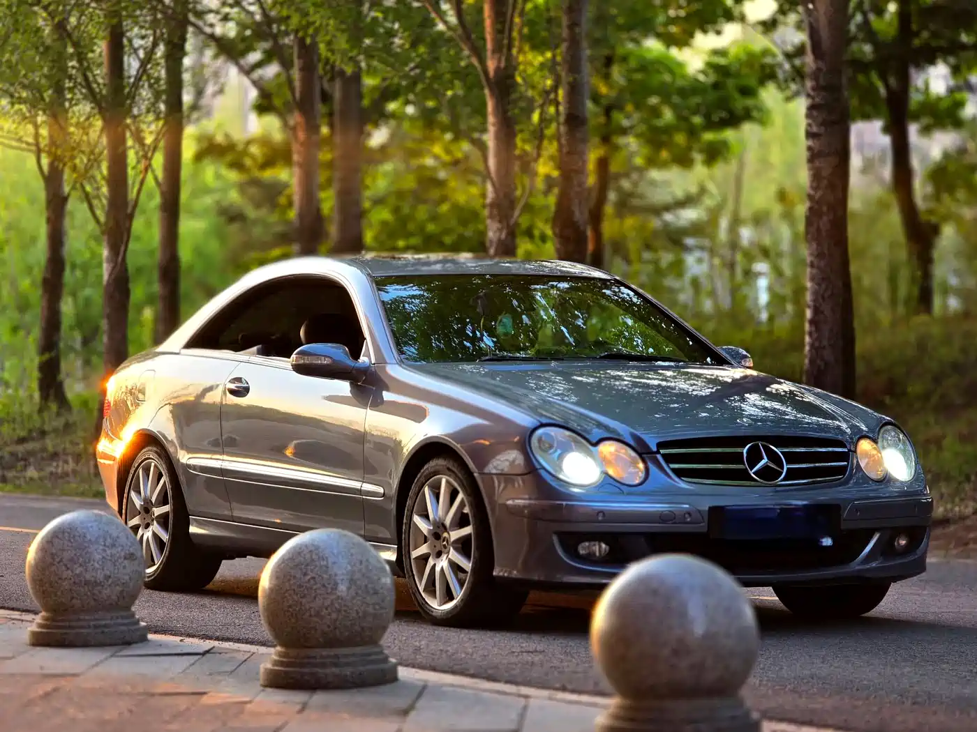 Mercedes-Benz CLK-Class 2006 CLK 280 Coupe фото 7