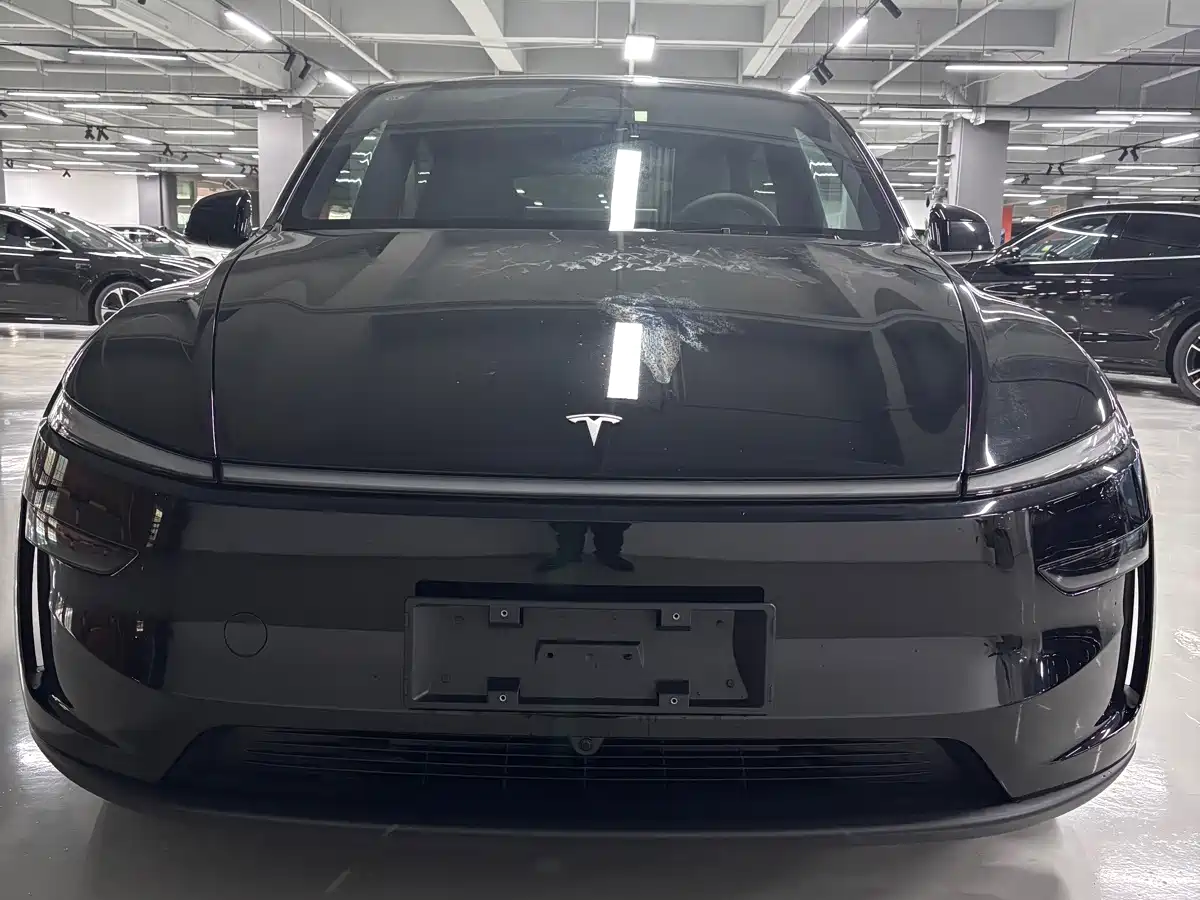 Tesla Model Y 2026 2026 Rear-Wheel Drive