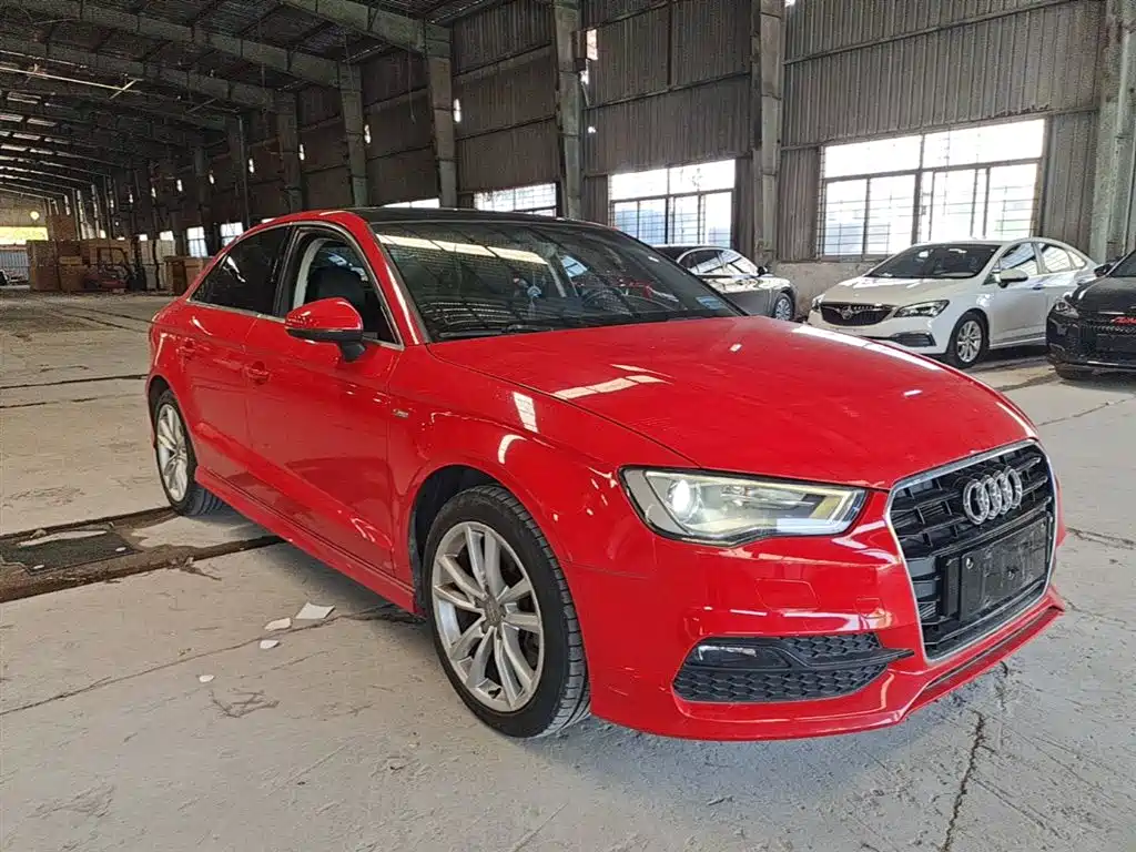 Audi A3 (Import) 2014 Limousine 40 TFSI S line Comfort фото 4