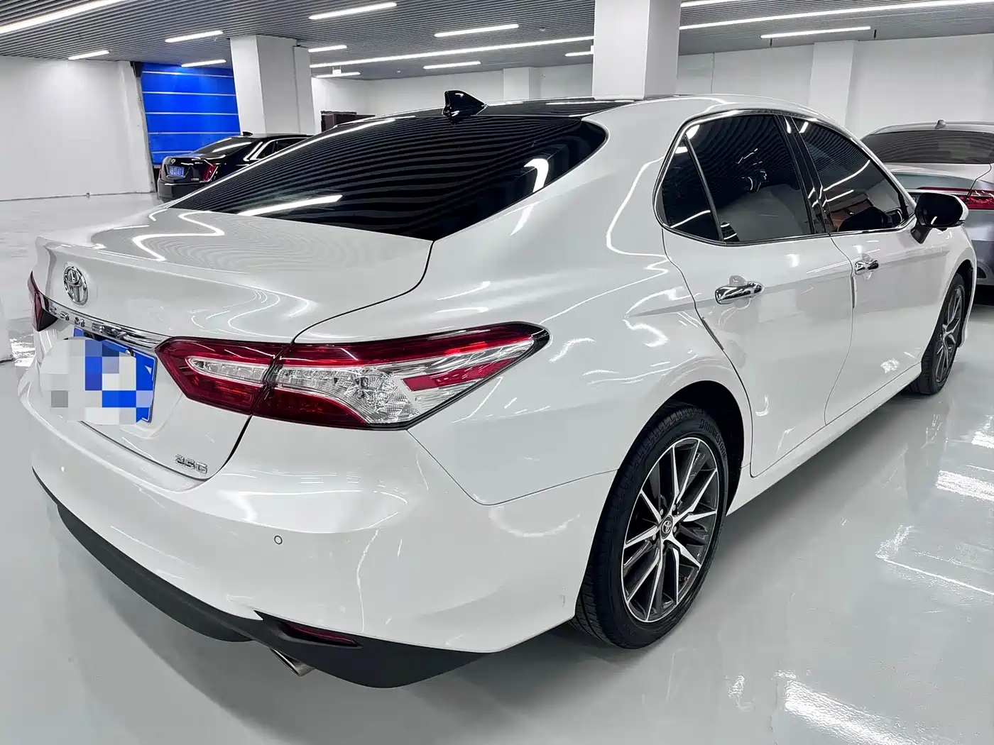 Toyota Camry 2021 2.0G Luxury Edition фото 11