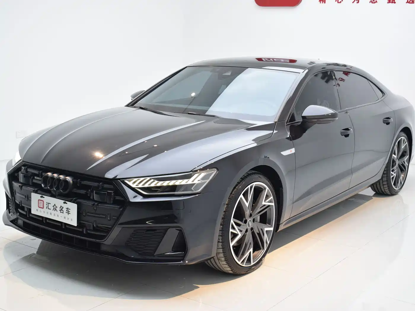Audi A7L 2024 45 TFSI quattro S-line Black Warrior Edition фото 4