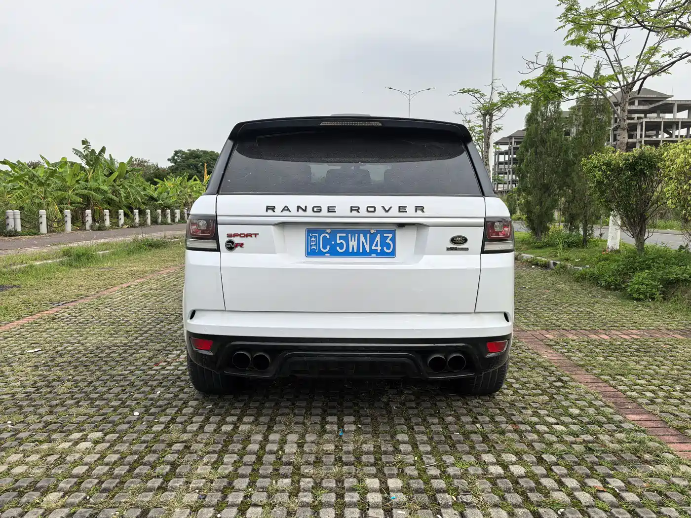 Land Rover Range Rover Sport 2015 3.0 SC V6 HSE фото 8