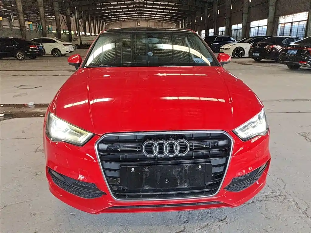 Audi A3 (Import) 2014 Limousine 40 TFSI S line Comfort фото 3