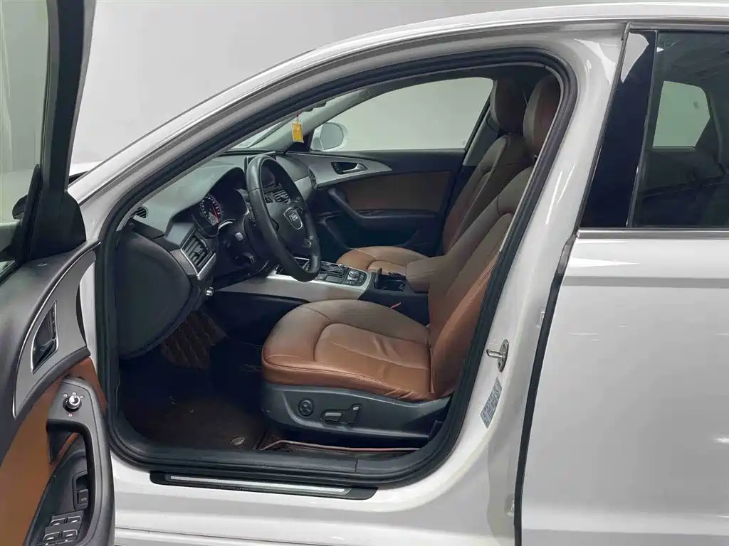 Audi A6L 2014 TFSI Standard фото 20