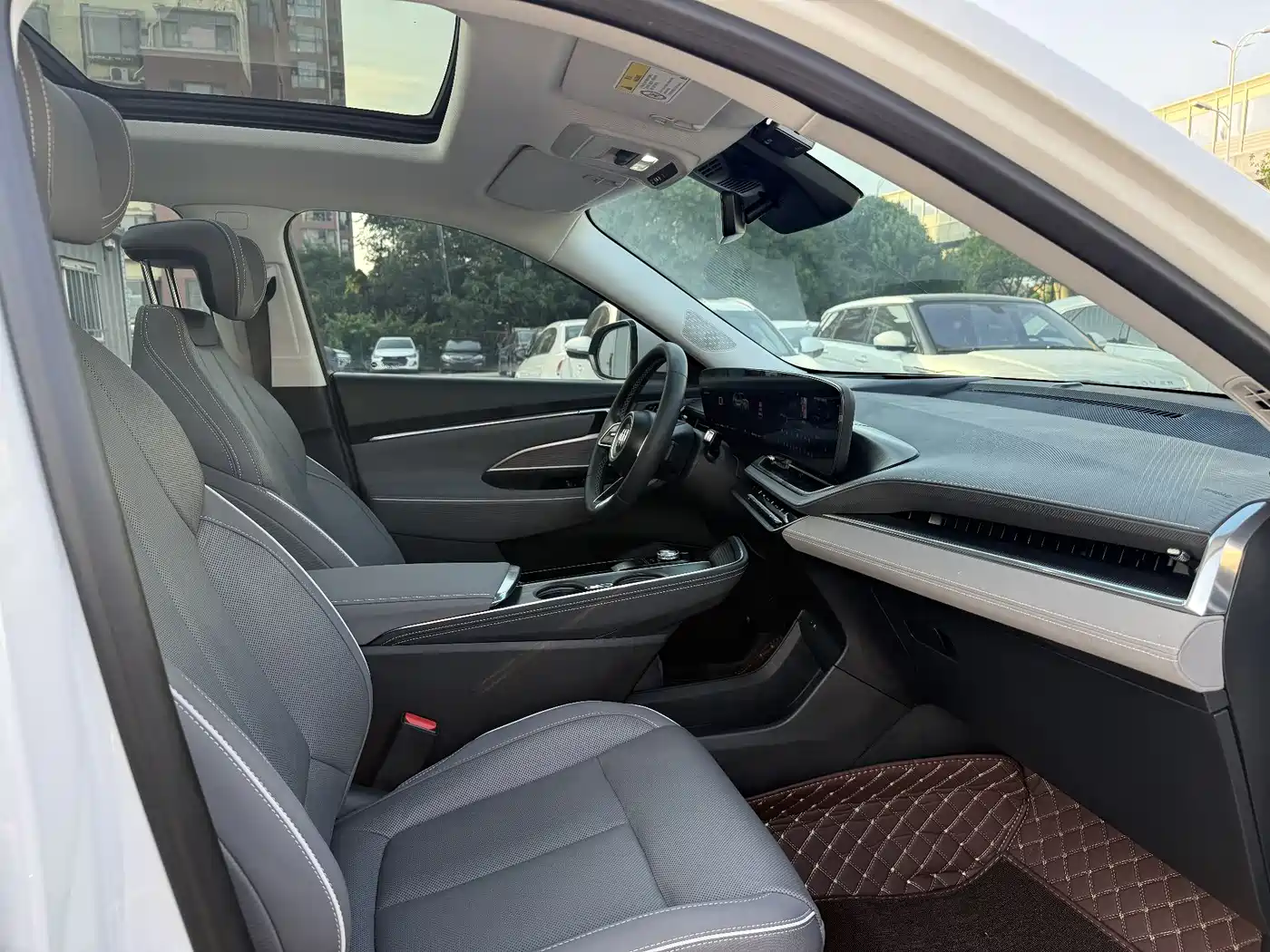 Buick E5 2024 Model Premium Standard Range Audio-Visual Edition фото 11