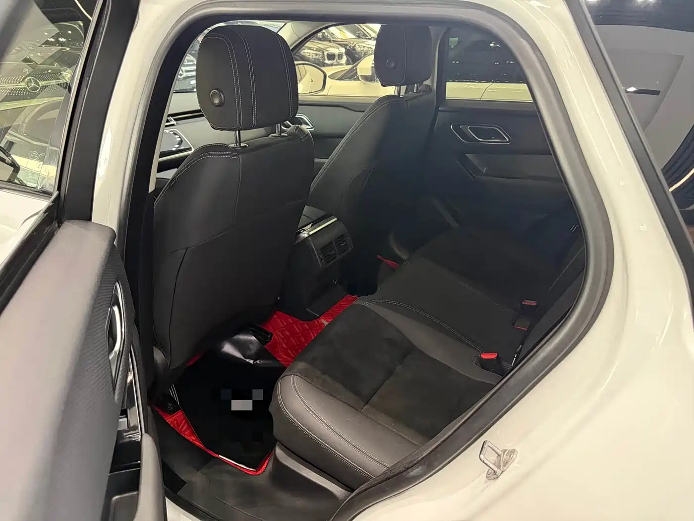 Land Rover Range Rover Velar 2019 250PS фото 5
