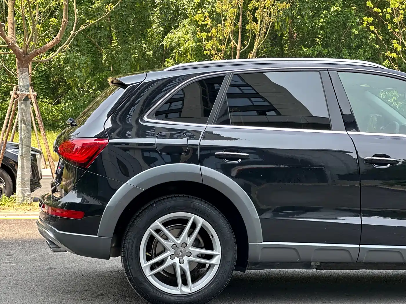 Audi Q5 2018 Collector's Edition 40 TFSI Technology фото 27