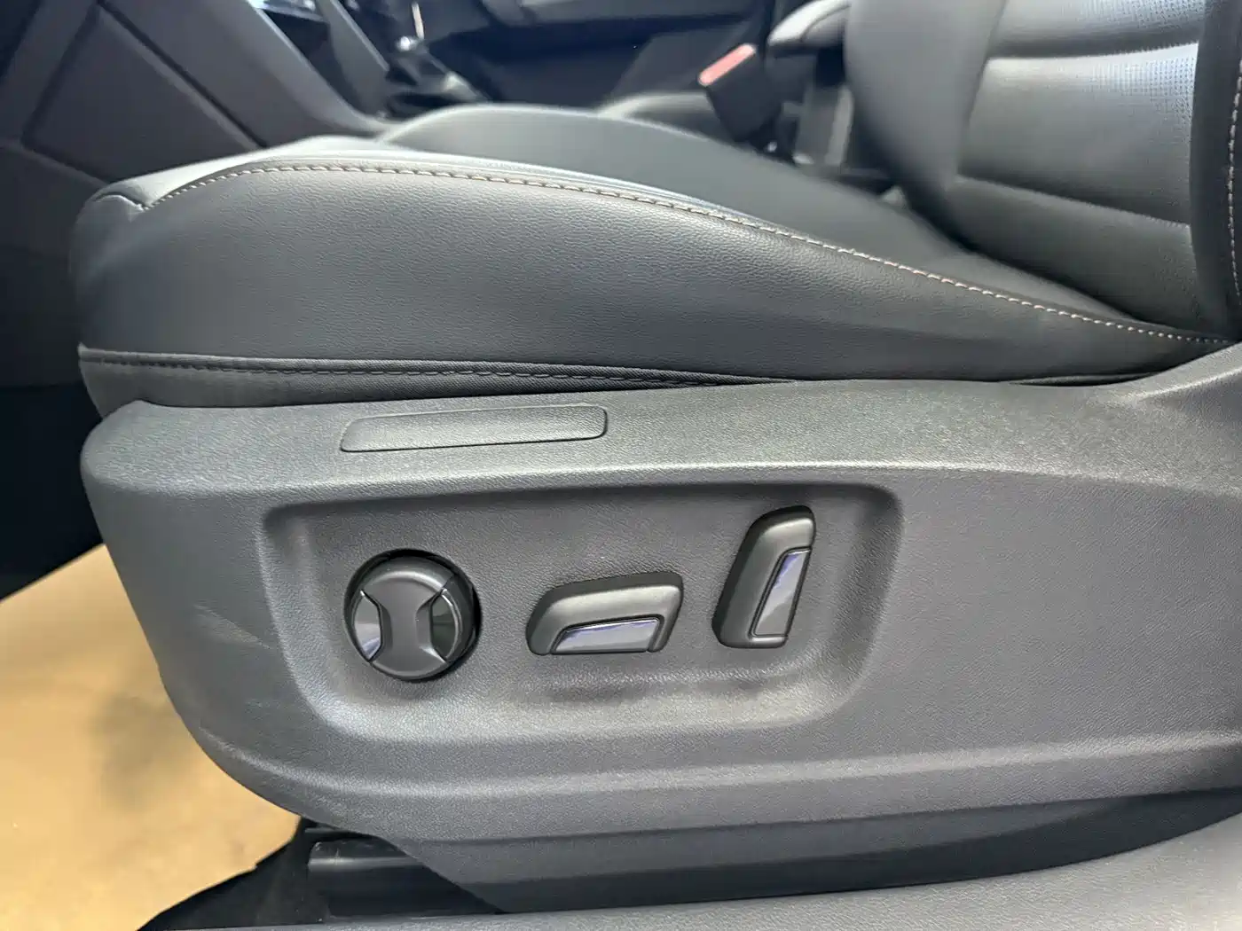 Volkswagen Tharu 2021 280TSI 2WD Luxury Plus фото 13