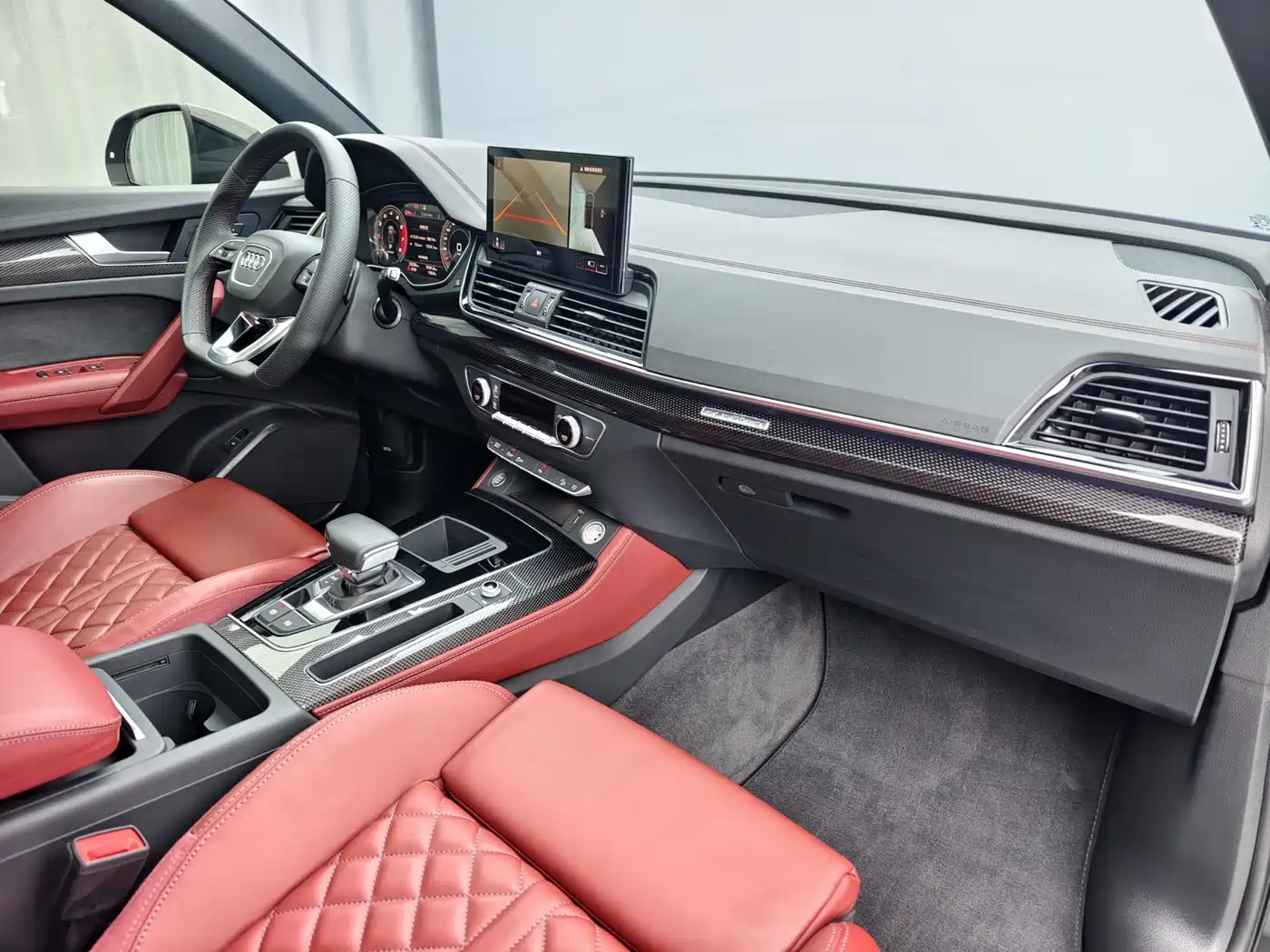 Audi Q5L Sportback 2022 40 TFSI Luxury фото 14