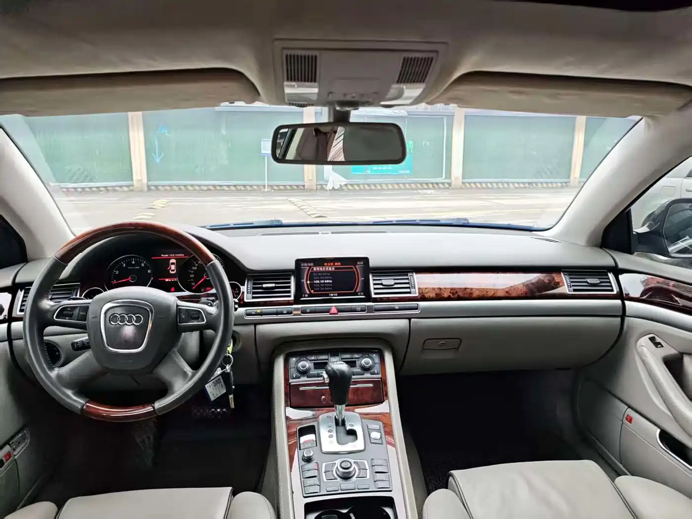 Audi A8 2009 Audi A8L 2.8 FSI Standard фото 9