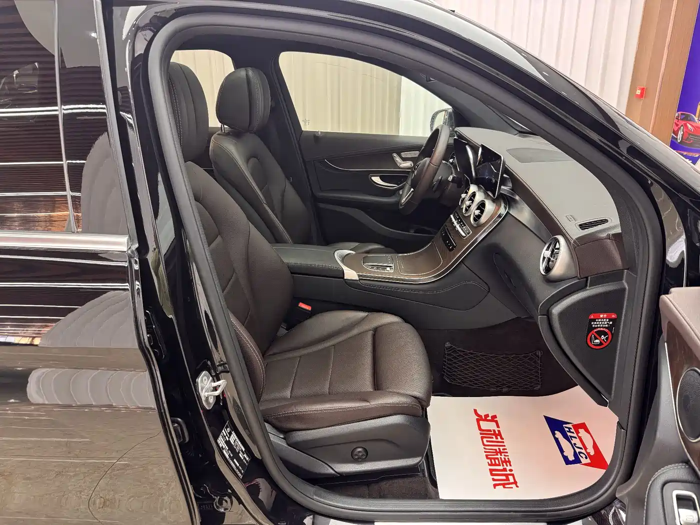 Mercedes-Benz GLC 2020 GLC 260 L 4MATIC Luxury фото 19