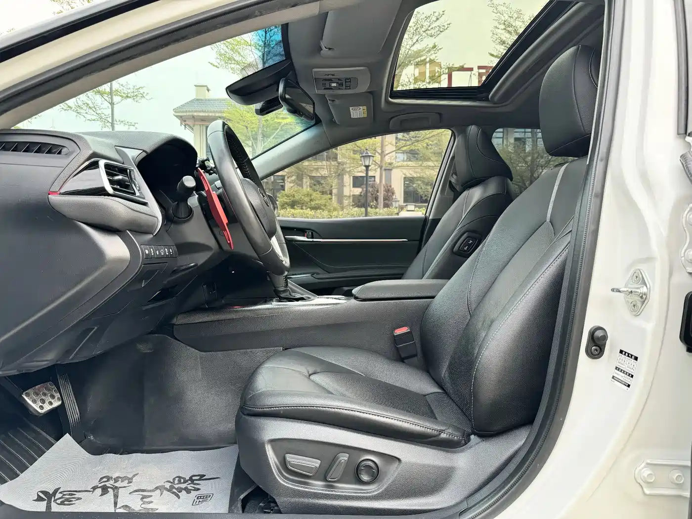 Toyota Camry 2021 2.5S Feng Shang Edition фото 8