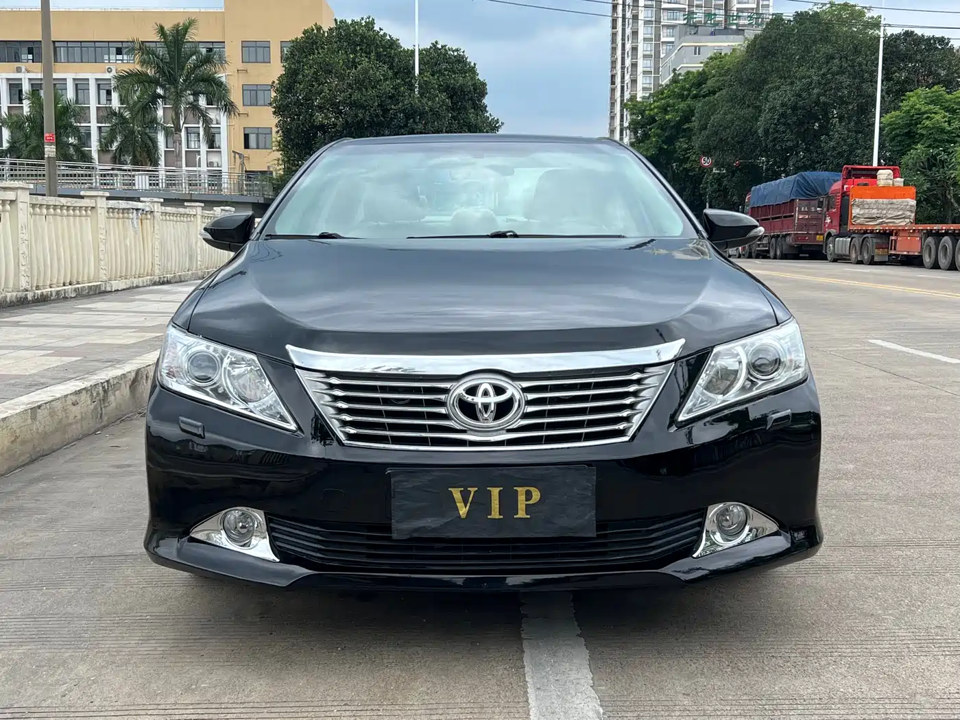 Toyota Camry 2011 200G Luxury Anniversary Edition фото 3