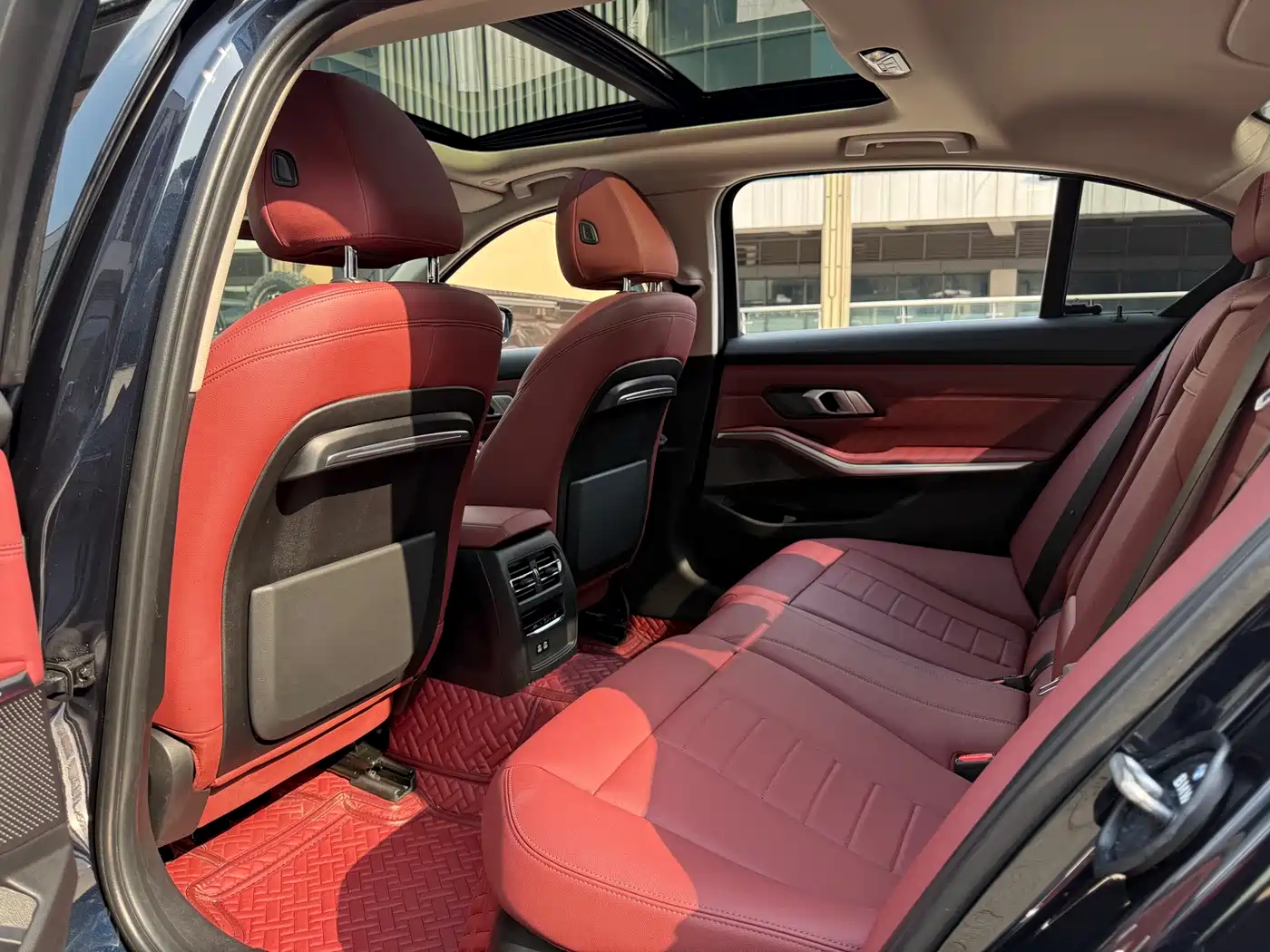 BMW 3 Series 2021 Facelift 320Li M Sport Package фото 21