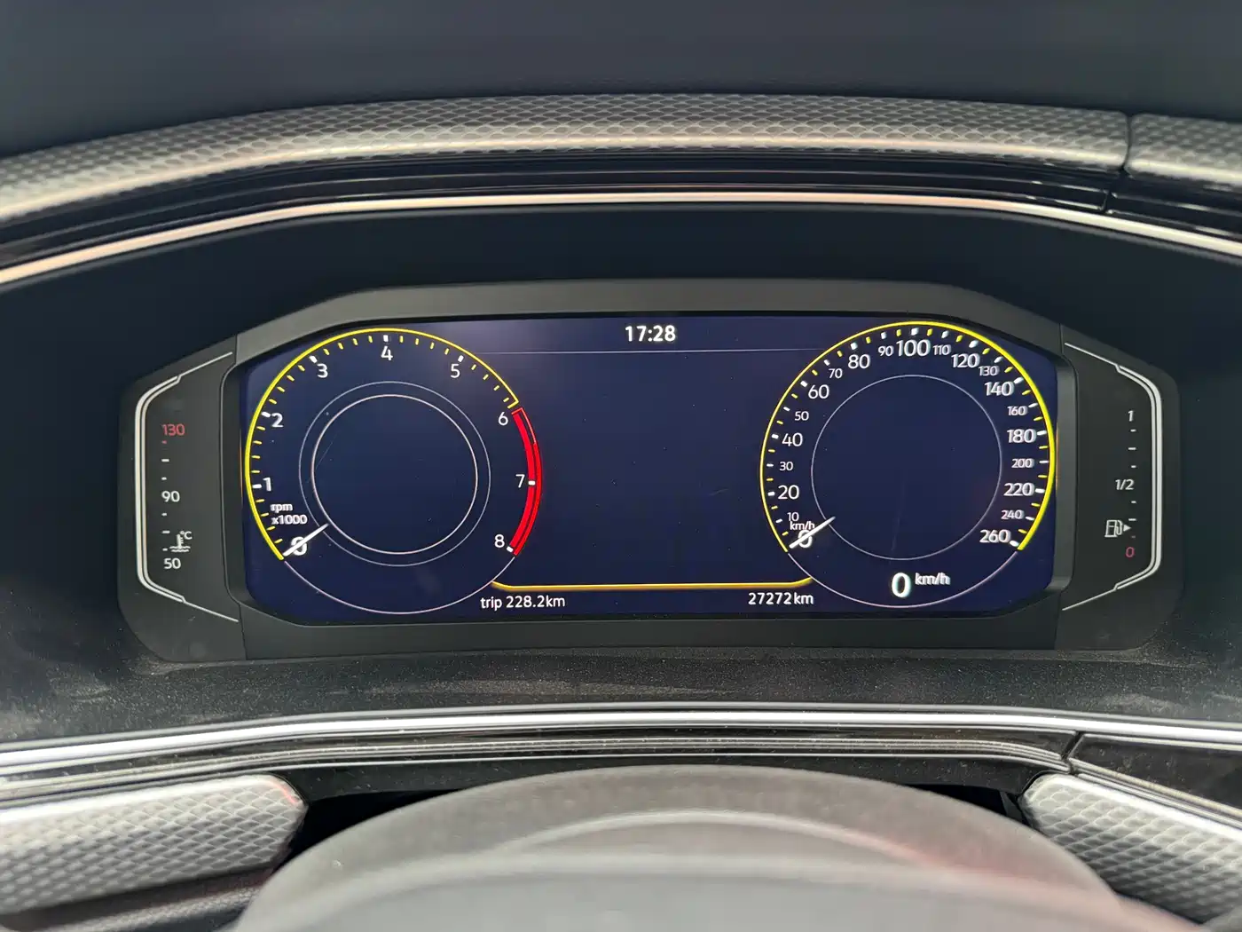 Volkswagen Tanying 2021 1.5L Automatic Smart Connect Edition фото 8