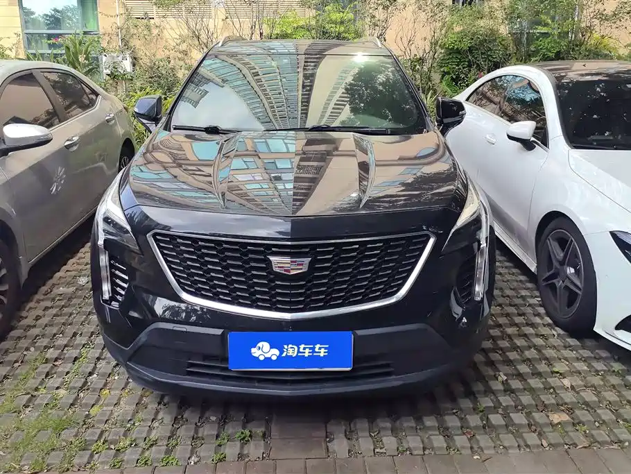 Cadillac XT4 2021 28T FWD Technology Edition фото 2