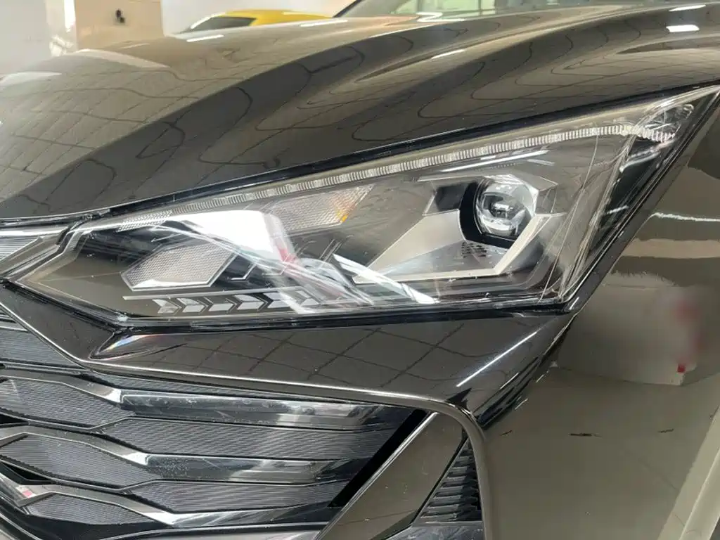 Dongfeng Aeolus Yixuan 2025 2025 1.5L Auto Luxury