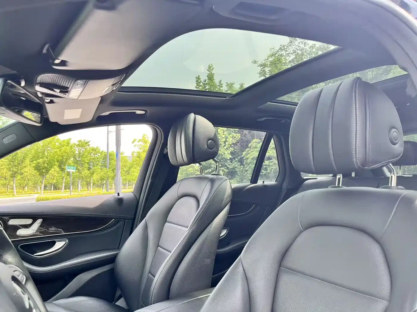 Mercedes-Benz GLC 2017 GLC 260 4MATIC Dynamic фото 12