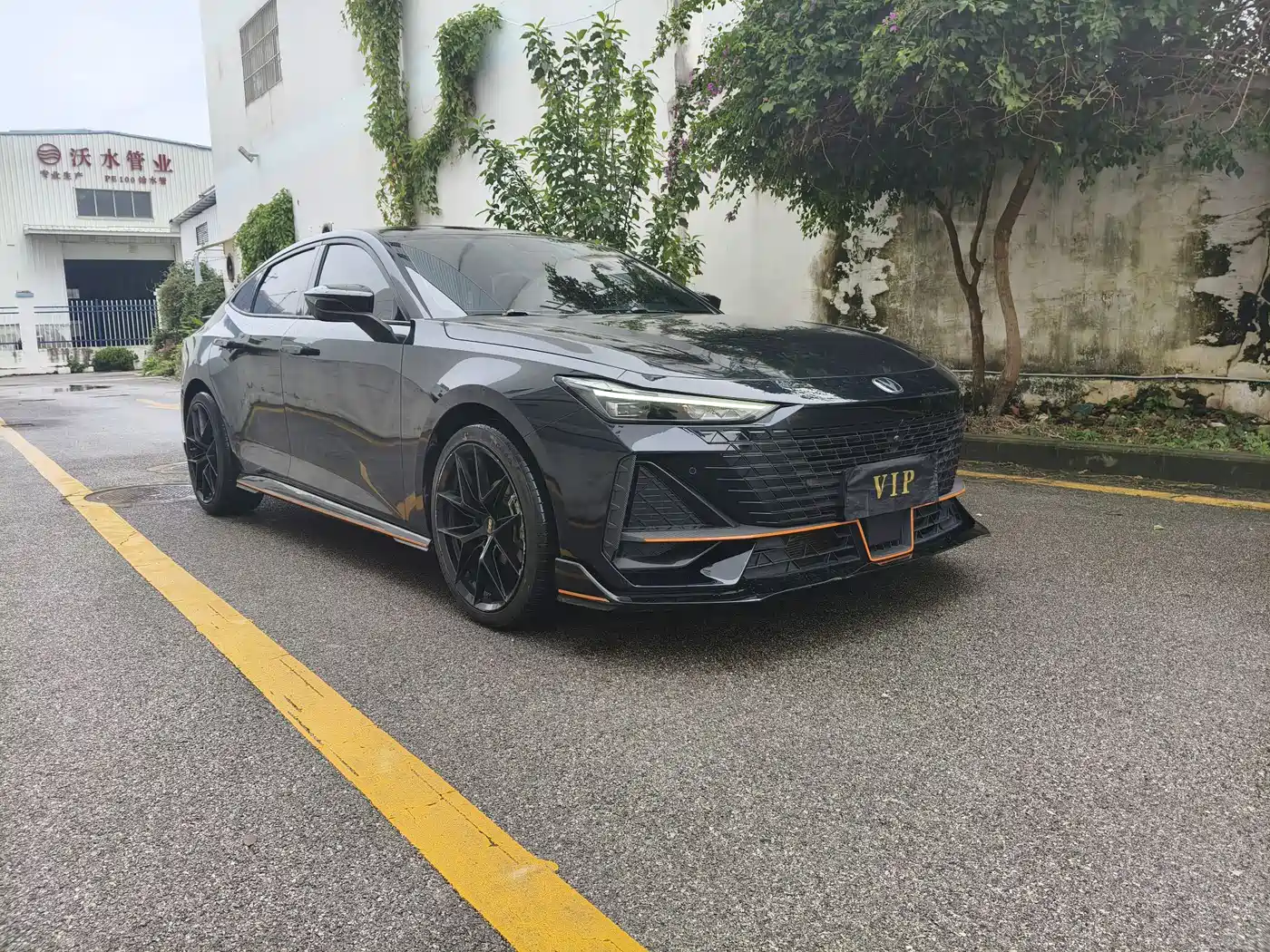 CHANGAN UNI-V
