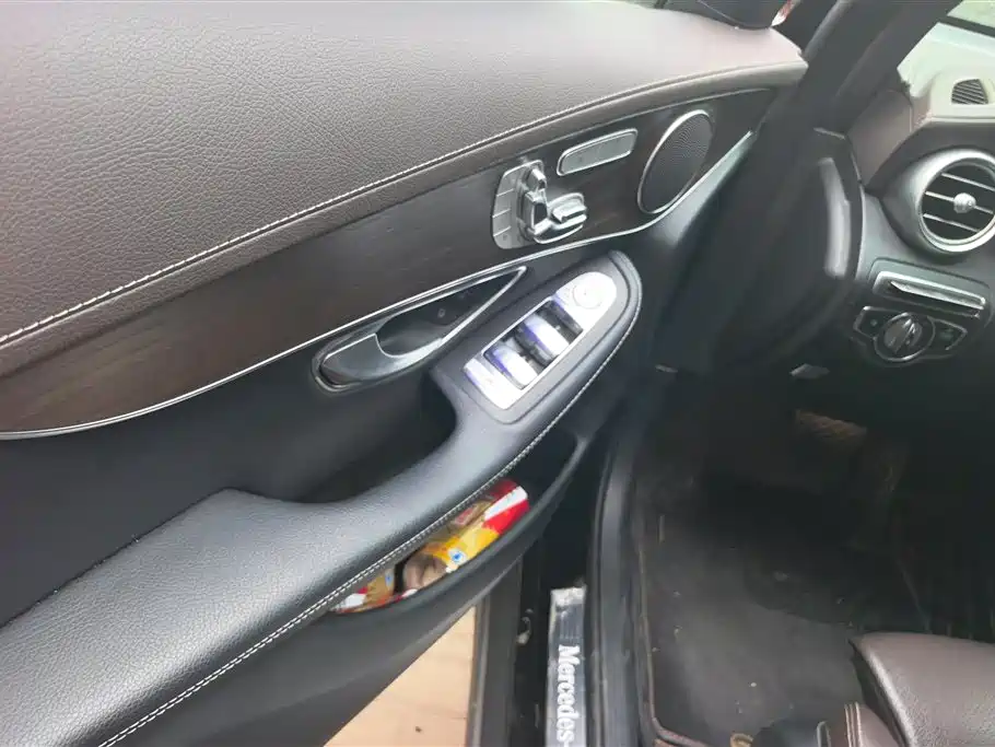 Mercedes-Benz GLC 2021 GLC 260 L 4MATIC Luxury фото 7