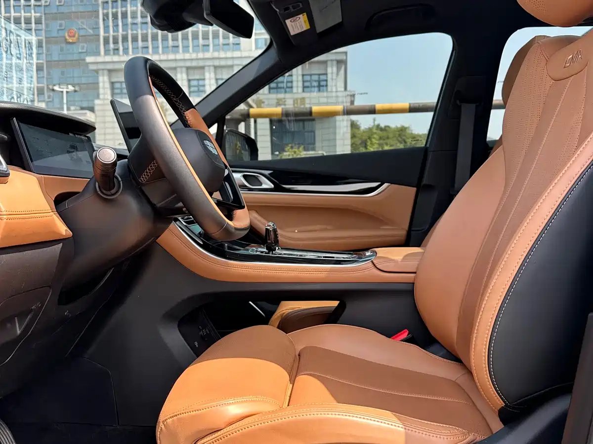 GEELY AUTOMOBILE BOYUE L