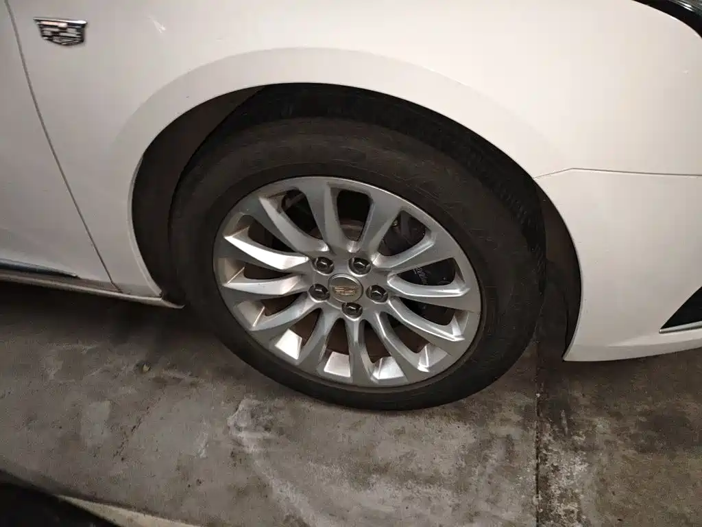 Cadillac XTS 2019 2018 28T Technology