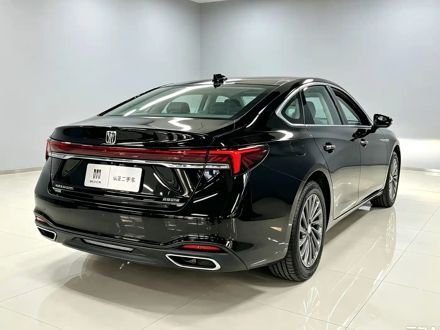 Buick LaCrosse 2025 2025 Model 28T Platinum Edition
