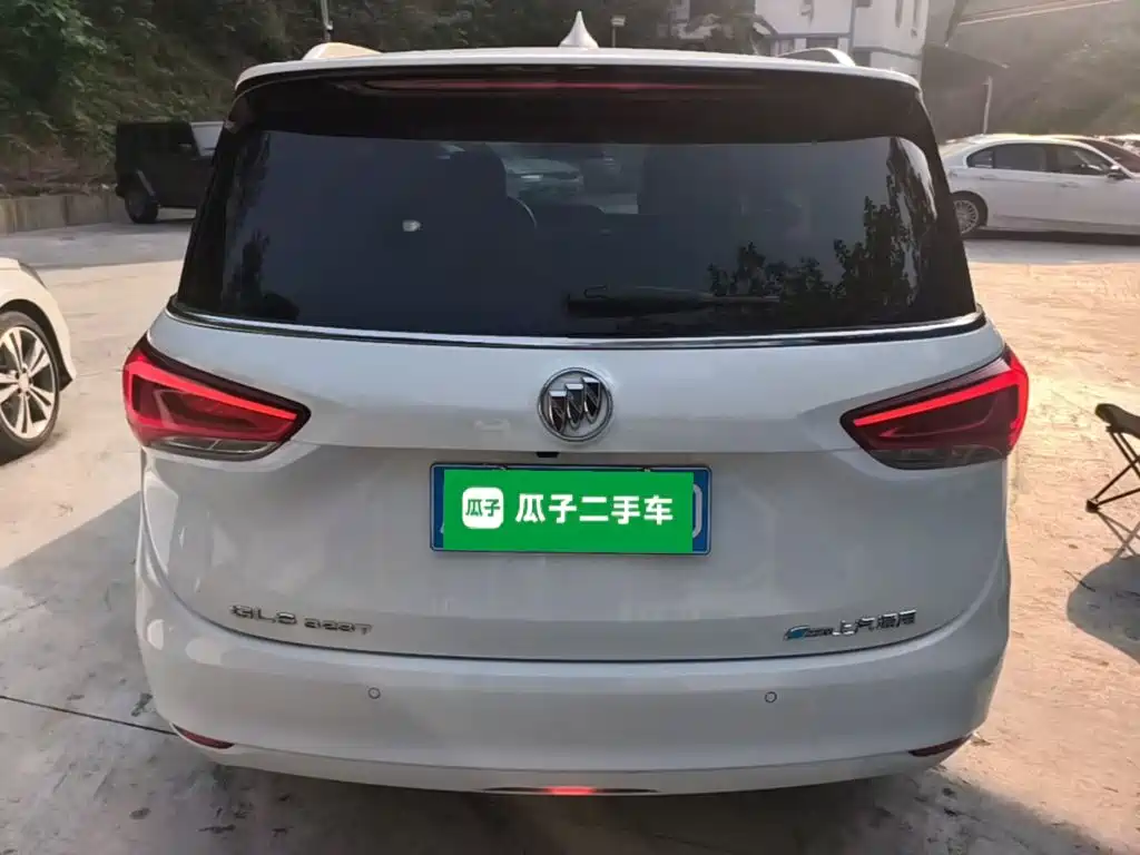 Buick GL6 2022 2021 323T Mild Hybrid Connected Luxury