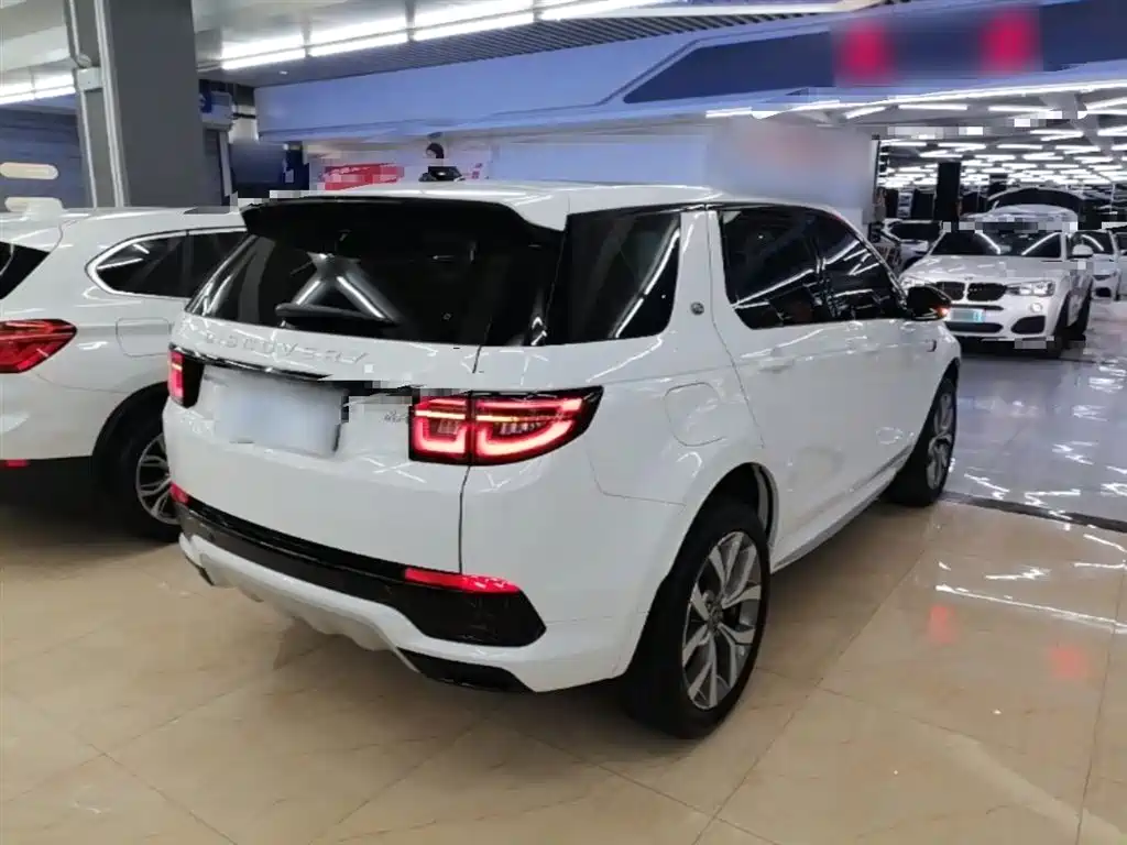 Land Rover Discovery Sport 2025 249PS Performance Tech Edition фото 7