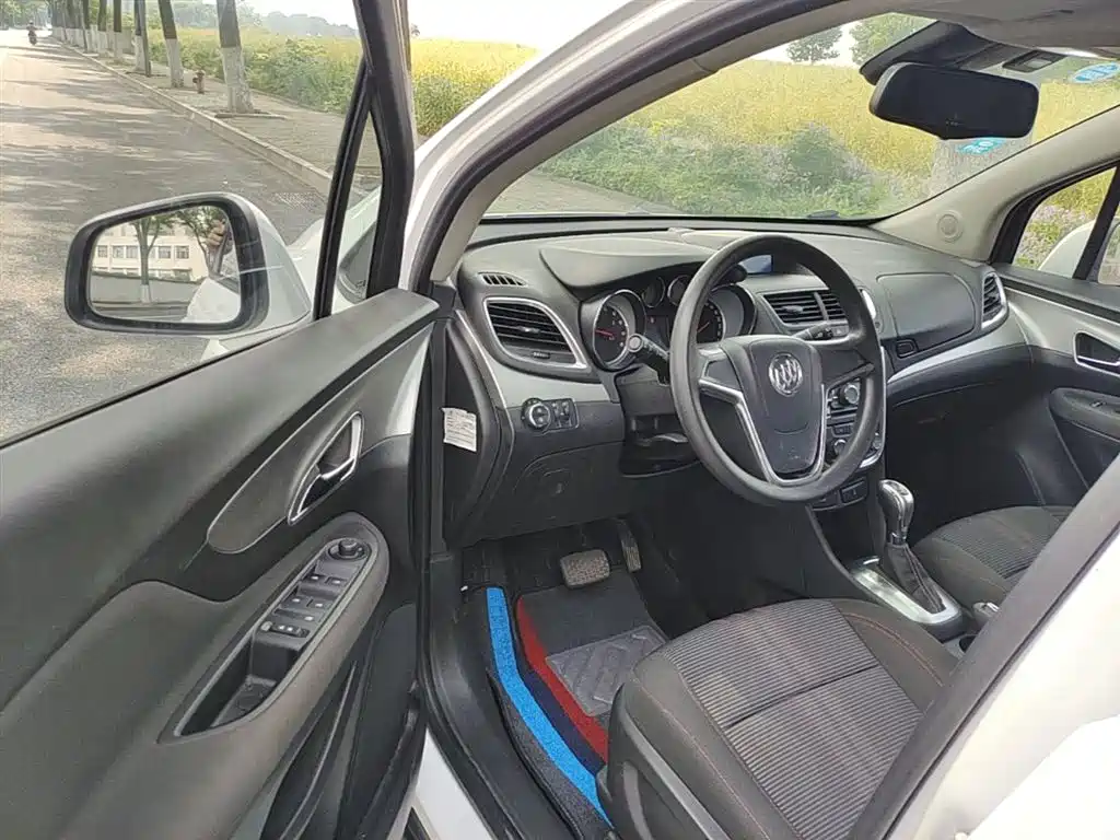 Buick Encore 2015 1.4T Automatic 2WD Urban Elite фото 16