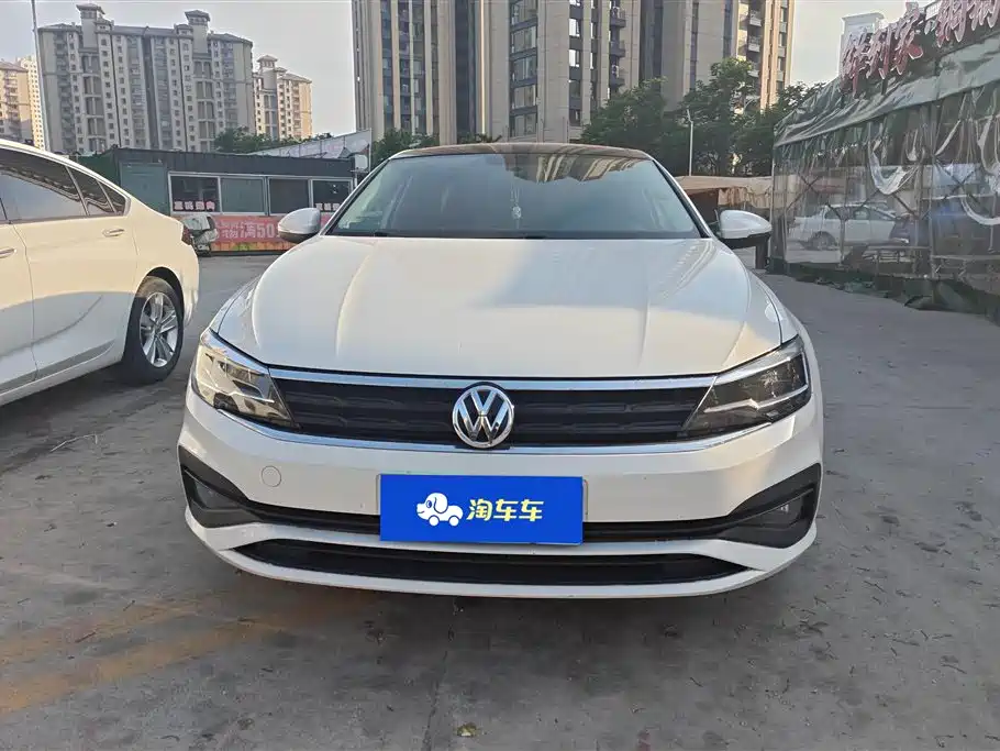 Volkswagen Lamando 2021 230TSI DSG Fashion Edition фото 2