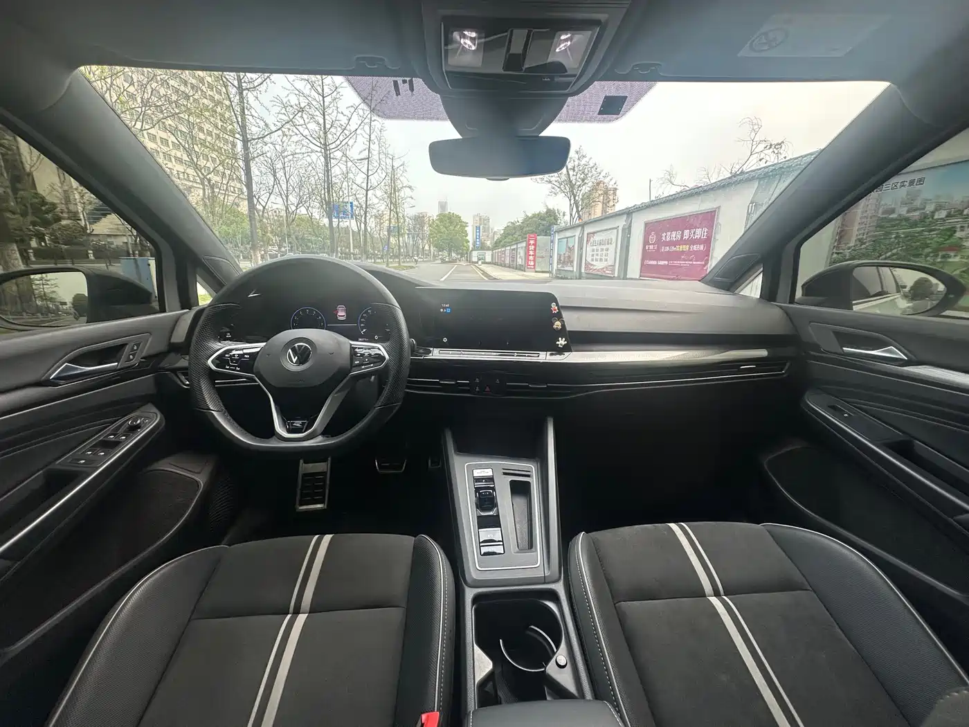 Volkswagen Golf 2021 280TSI DSG R-Line фото 5