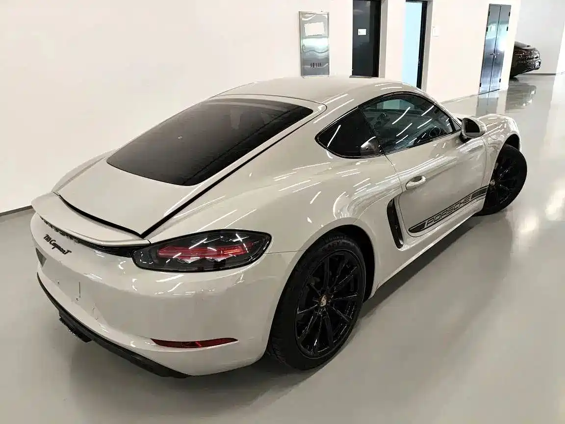 Фото 6 - Porsche 718