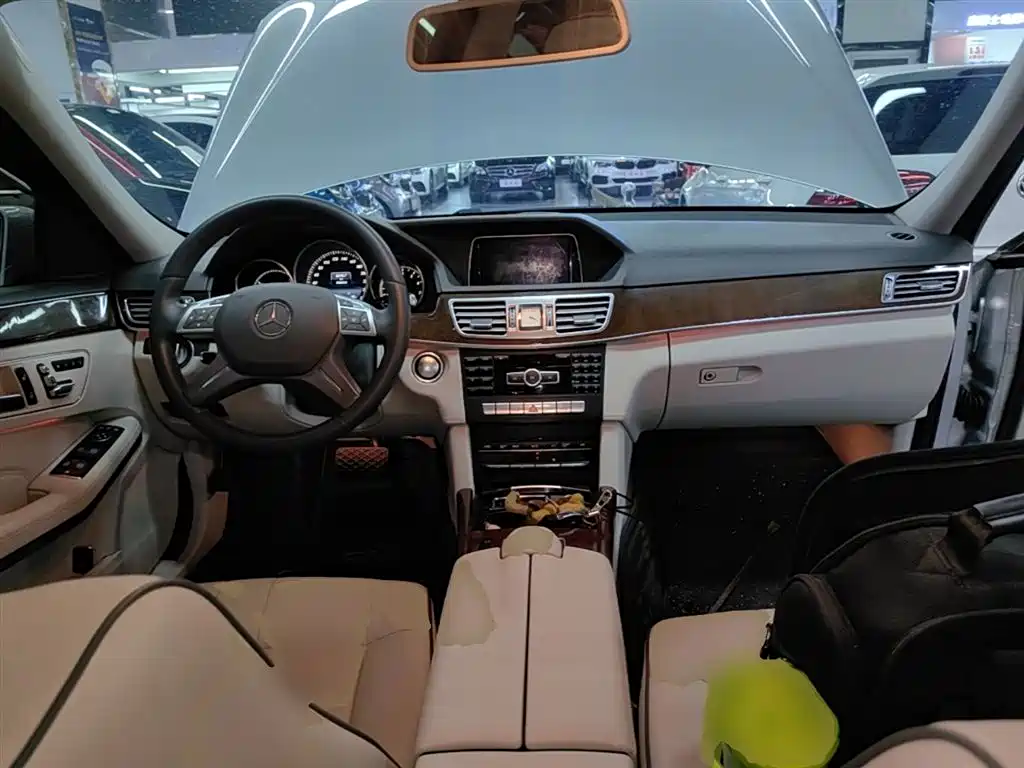 Mercedes-Benz E-Class 2015 E 260 L фото 10
